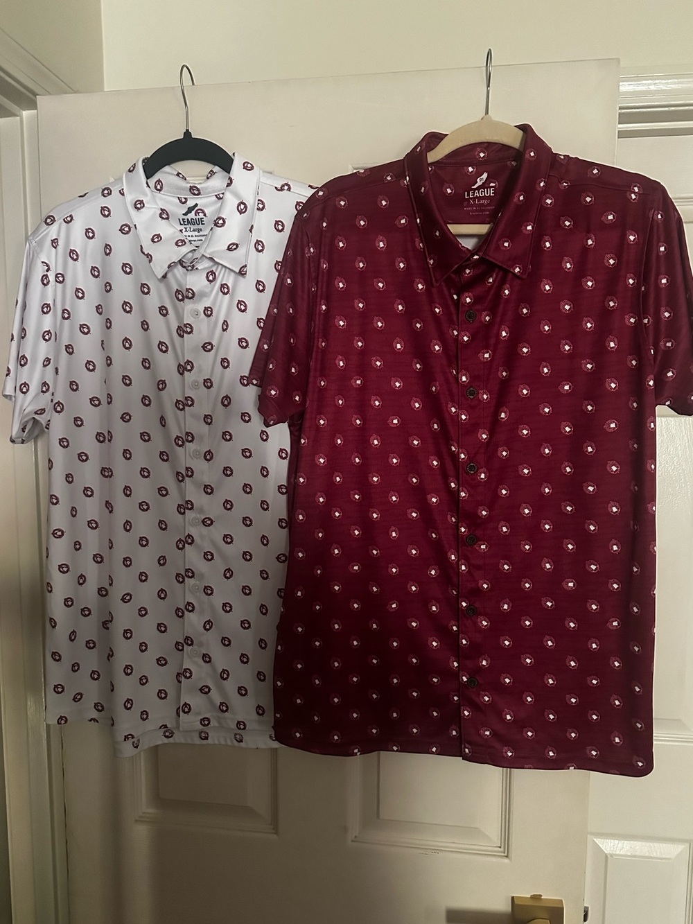 LOT 2 XL League 91 Mississippi State Bulldogs Cowbell Button Up Shirt Men’s NWOT